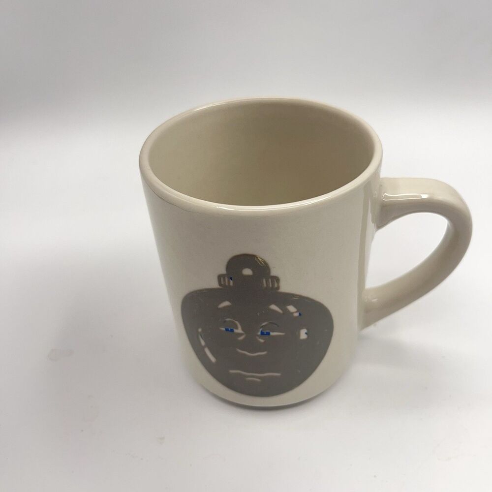 Denny's Restaurant Sleepy Christmas Ornament  Heat Changing to Santa Mug